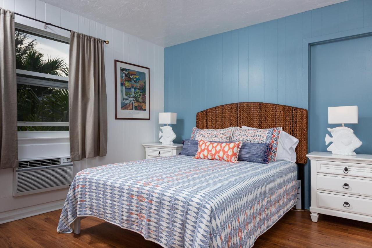 Sunshine Shores Boutique Apartments Палм Бийч Шорс Екстериор снимка